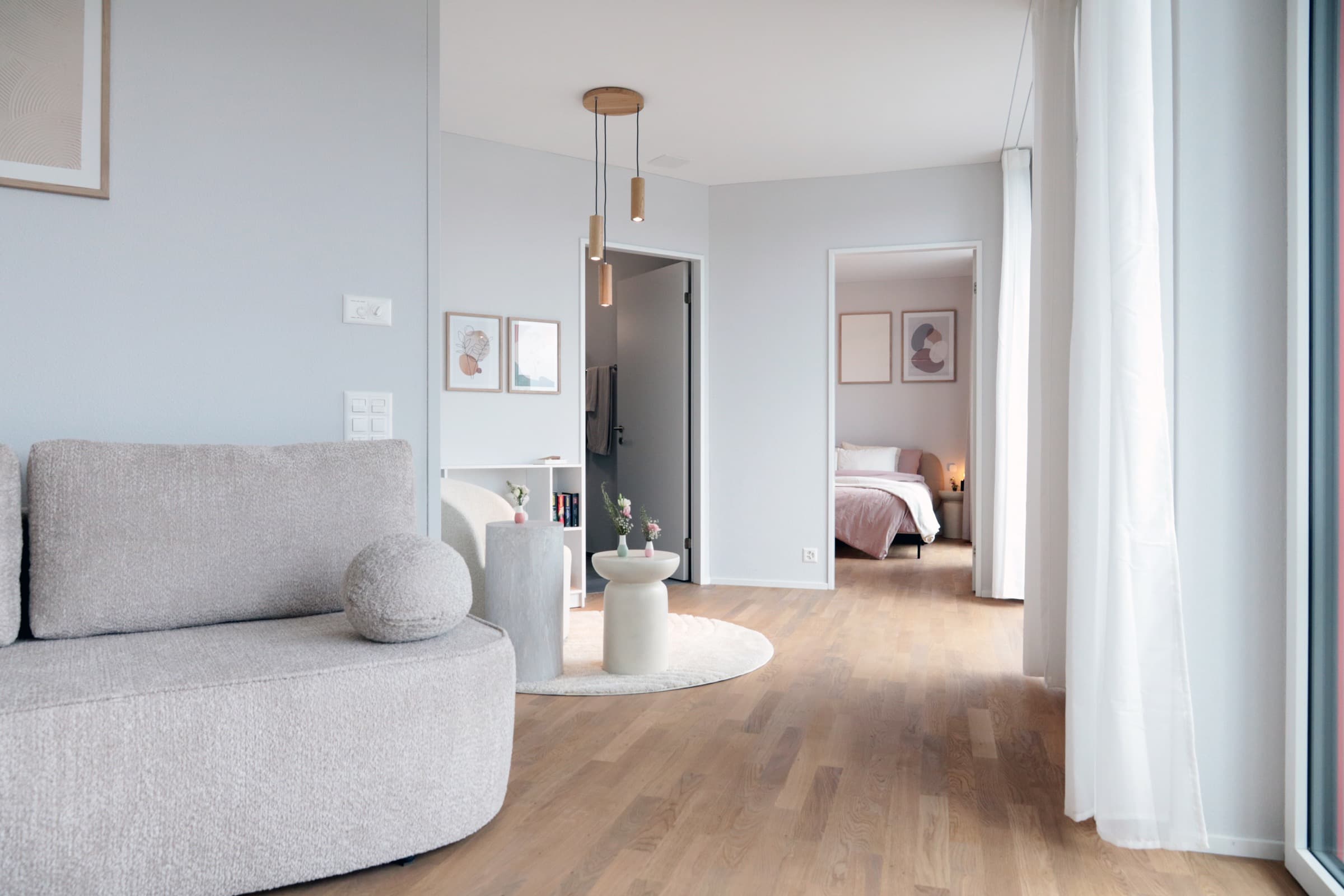 Large windows, plenty of light